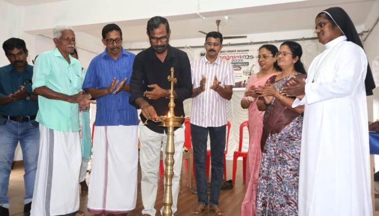 അദ്ധ്യാപക ദിനത്തിൽ ഗുരുവന്ദനം നടത്തി